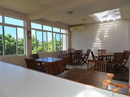 Caribbean Inn & Suites