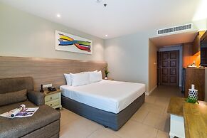 Sea Me Spring Too Hotel