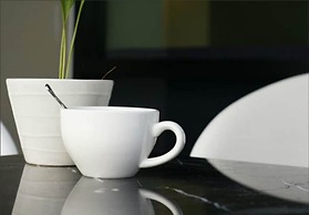 Sea Me Spring Too Hotel