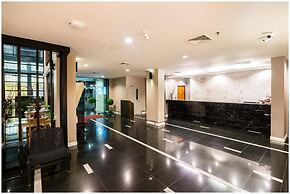 Sea Me Spring Too Hotel