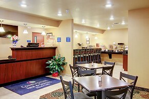 Cobblestone Inn & Suites - Steele