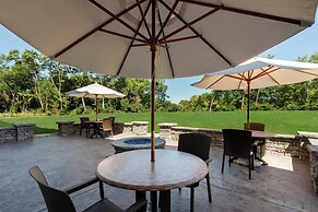 Cobblestone Inn & Suites - Eaton