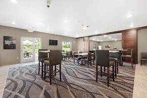 Cobblestone Inn & Suites - Eaton