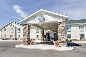 Cobblestone Inn & Suites - Eaton