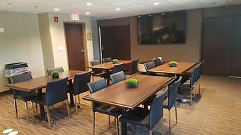 Microtel Inn & Suites By Wyndham Whitecourt