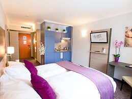 24hours Apartment Hotel