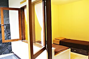 De Orange Pasteur Guest House by HouseinBandung
