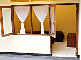 De Orange Pasteur Guest House by HouseinBandung