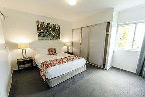 Miro Apartments