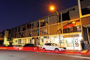 Miro Apartments