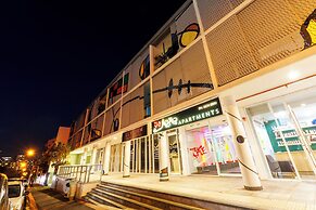 Miro Apartments