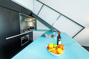 Miro Apartments