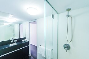 Miro Apartments