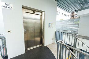 Miro Apartments