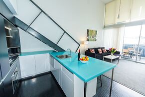 Miro Apartments