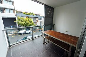 Miro Apartments