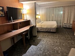Courtyard by Marriott Asheville Airport
