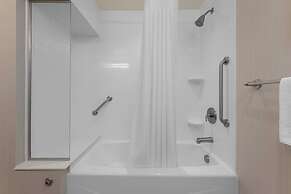 Courtyard by Marriott Asheville Airport