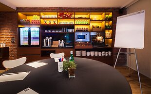 LiT BANGKOK Residence