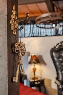 Cliff House Lodge B&B