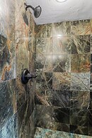 Cliff House Lodge B&B