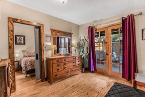 Cliff House Lodge B&B