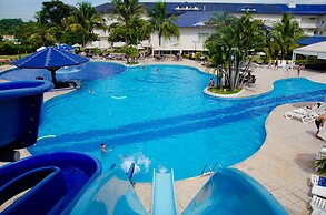 Colonial Plaza Hotel