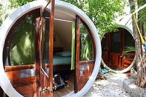 Tubo Tulum Hostel