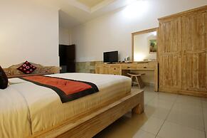 Alam Terrace Cottages