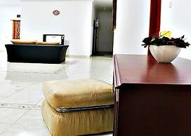 De Nuansa Dago Villa by HouseinBandung