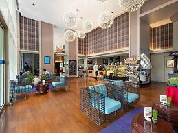 Novotel Yangon Max