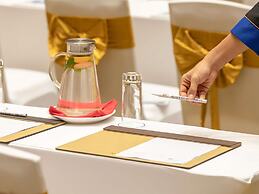 Novotel Yangon Max
