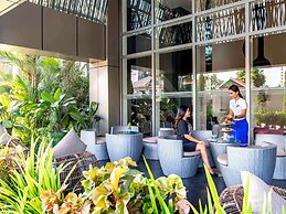 Novotel Yangon Max