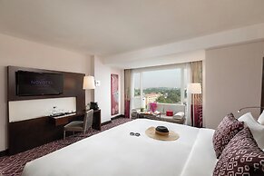 Novotel Yangon Max