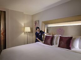 Novotel Yangon Max