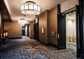 Embassy Suites Louisville Downtown