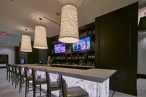 Embassy Suites Louisville Downtown
