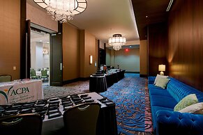 Embassy Suites Louisville Downtown