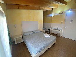 Via Mameli 5 Inn