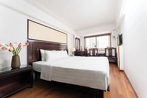 Little Hanoi Hotel