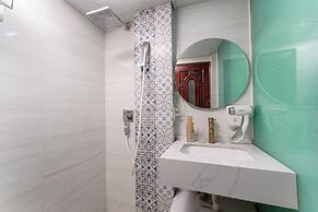 Little Hanoi Hotel