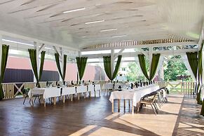 Green Park Kaluga Hotel