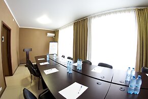 Green Park Kaluga Hotel