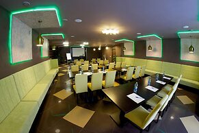 Green Park Kaluga Hotel