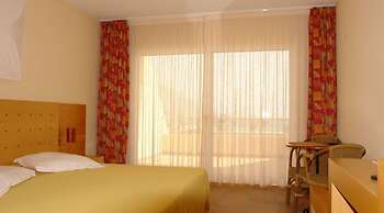 Foya Branca by Flagworld Hotels