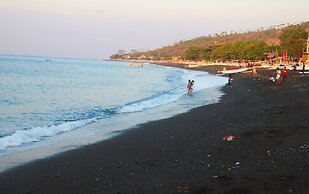 Hotel Uyah Amed & Spa Resort