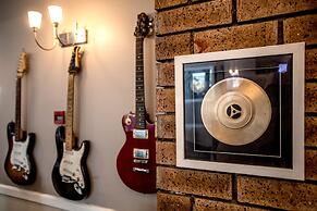 Southern Sun Ridgeway