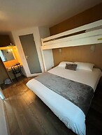 Brit Hotel Essentiel Pau Lescar