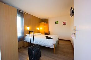 Brit Hotel Essentiel Pau Lescar
