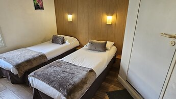 Brit Hotel Essentiel Pau Lescar